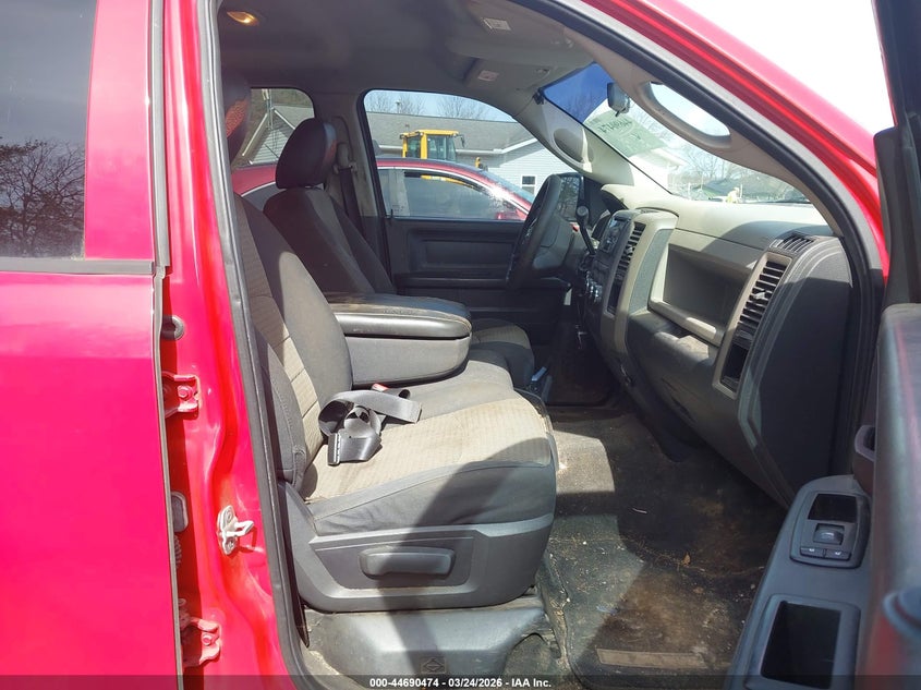1C6RD7KT5CS263435 2012 Ram 1500 5.7 Ram St red