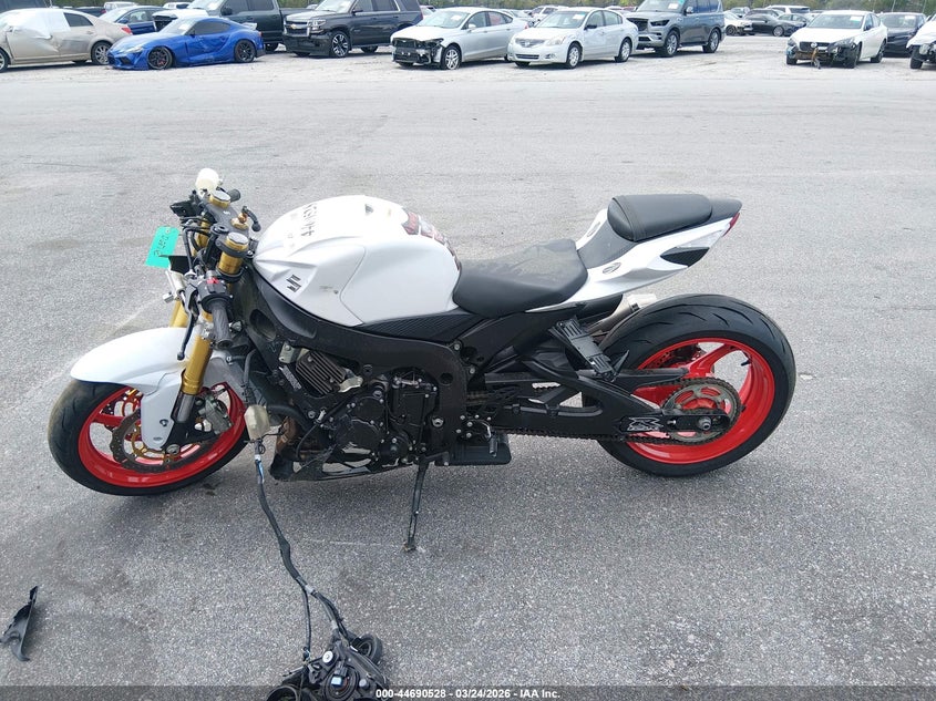 2019 Suzuki Gsx-R750 VIN: JS1GR7MA3K7100937 Lot: 44690528