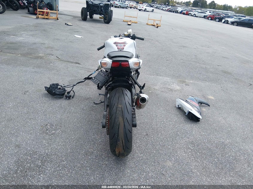 2019 Suzuki Gsx-R750 VIN: JS1GR7MA3K7100937 Lot: 44690528