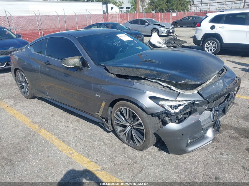 2020 Infiniti Q60 Luxe