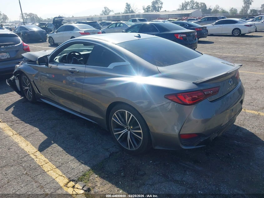 2020 Infiniti Q60 Luxe