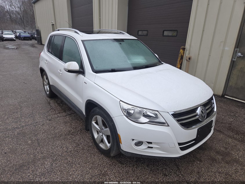 2010 Volkswagen Tiguan Se/Sel