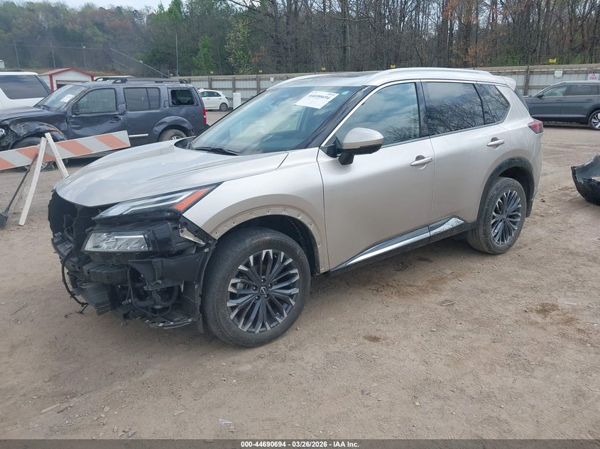2024 Nissan Rogue Platinum Fwd