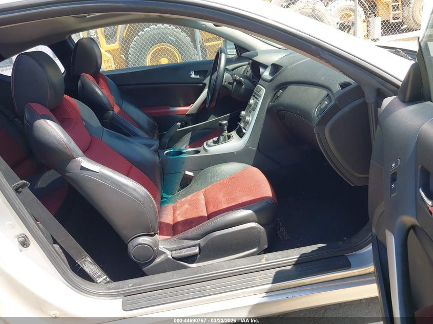 2010 Hyundai Genesis 2.0T Track