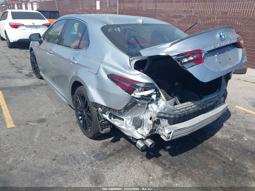 2021 Toyota Camry Xse Hybrid