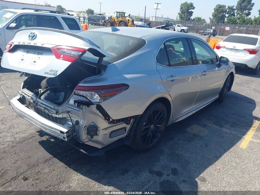 2021 Toyota Camry Xse Hybrid