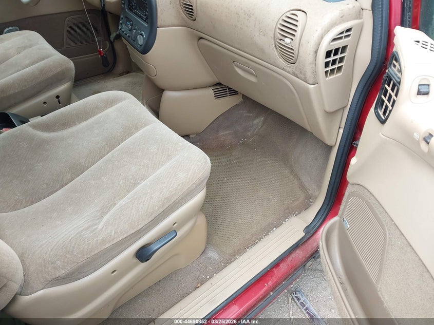 2000 Dodge Grand Caravan Se