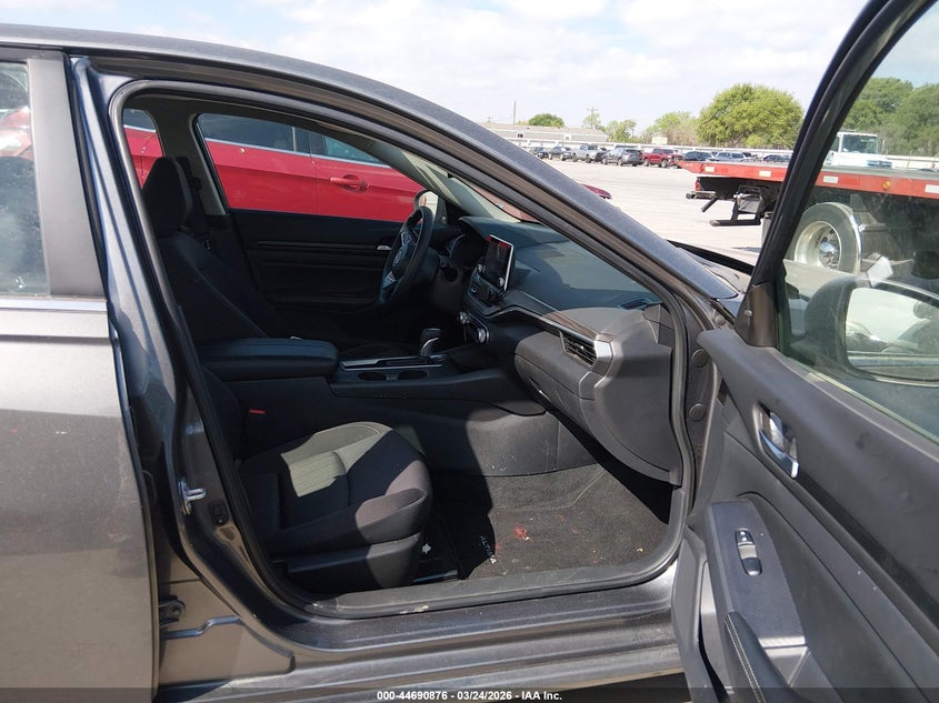 2025 Nissan Altima Sv Fwd