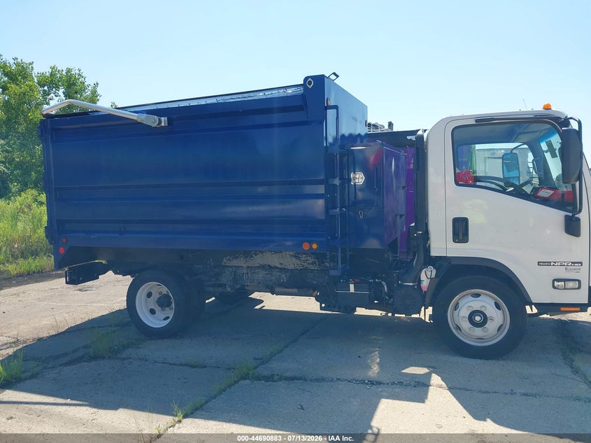 2025 Isuzu Npr Npr Hd blue Lot 111044690883 Vin 54DC4W1D3SS211332