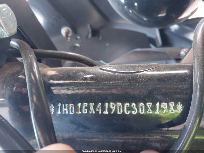 2013 Harley-Davidson Fxdb Dyna Street Bob VIN: 1HD1GX419DC308198 Lot: 44690921