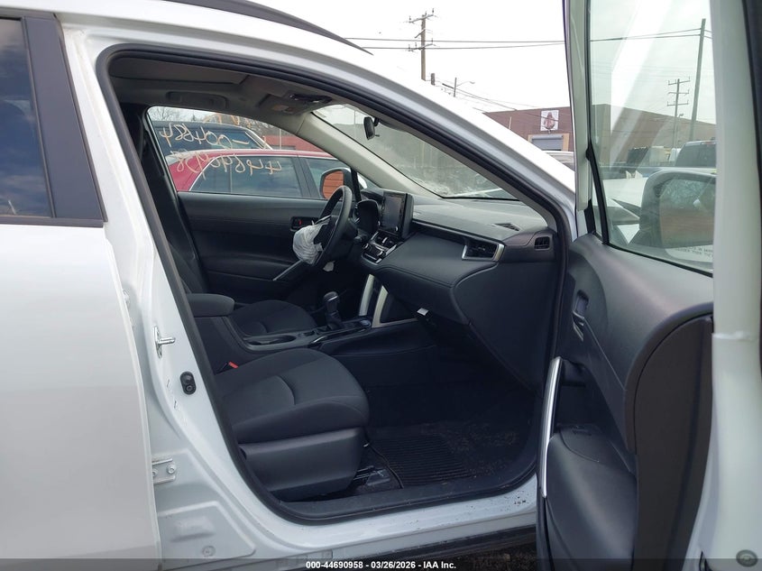 2022 Toyota Corolla Cross Le