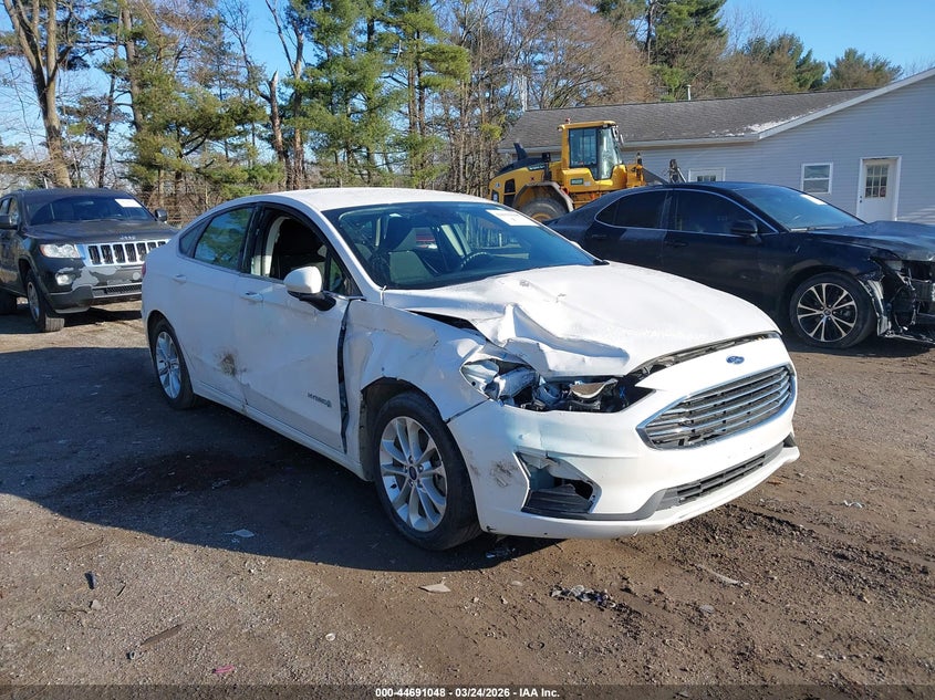 2019 Ford Fusion Hybrid Se