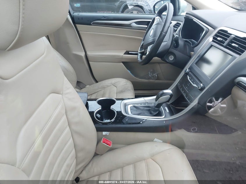 2014 Ford Fusion Hybrid Se