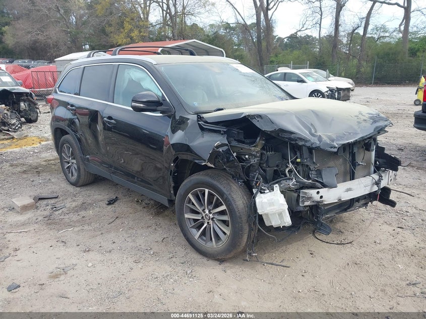 2019 Toyota Highlander Xle