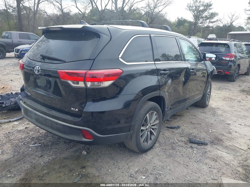 2019 Toyota Highlander Xle