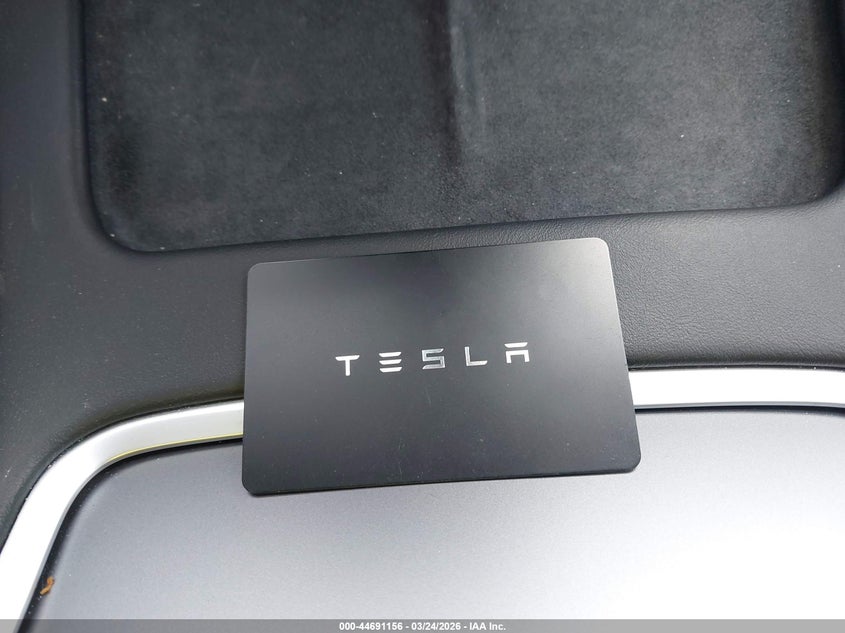 2024 Tesla Model Y Long Range Single Motor Rear-Wheel Drive/Rwd VIN: 7SAYGDEDXRA322337 Lot: 44691156