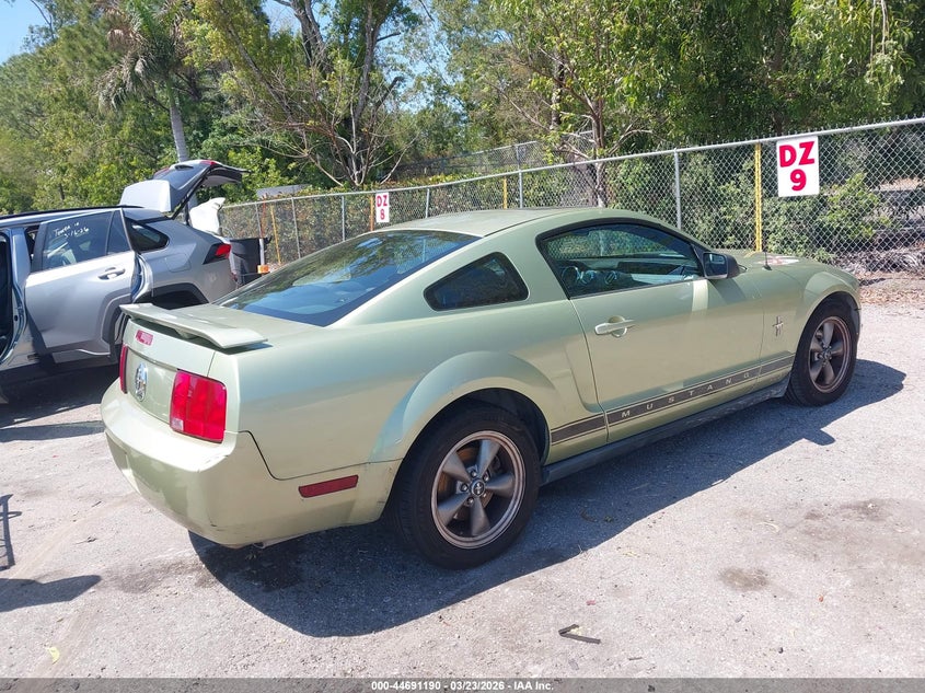 2006 Ford Mustang V6