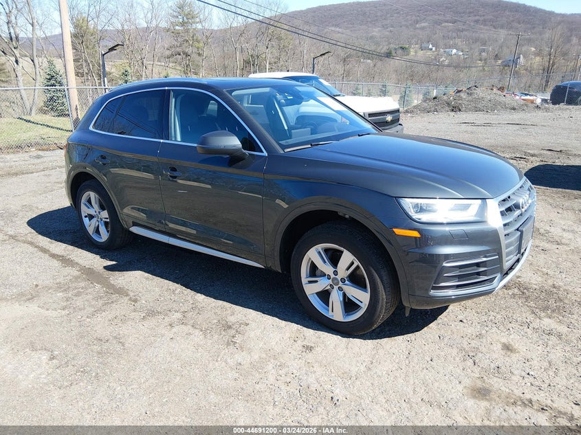 2018 Audi Q5 2.0T Premium/2.0T Tech Premium