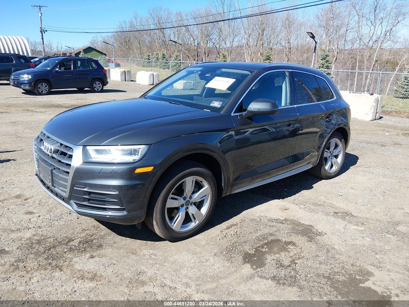2018 Audi Q5 2.0T Premium/2.0T Tech Premium