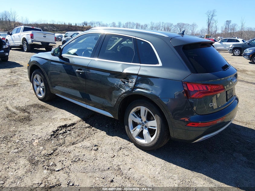 2018 Audi Q5 2.0T Premium/2.0T Tech Premium