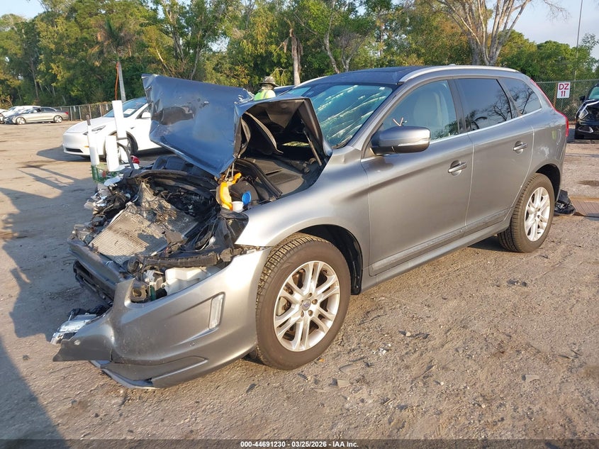 2016 Volvo Xc60 T5 Drive-E Premier