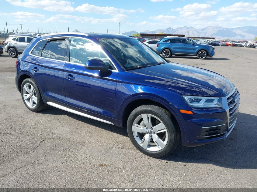 2018 Audi Q5 2.0T Premium/2.0T Tech Premium