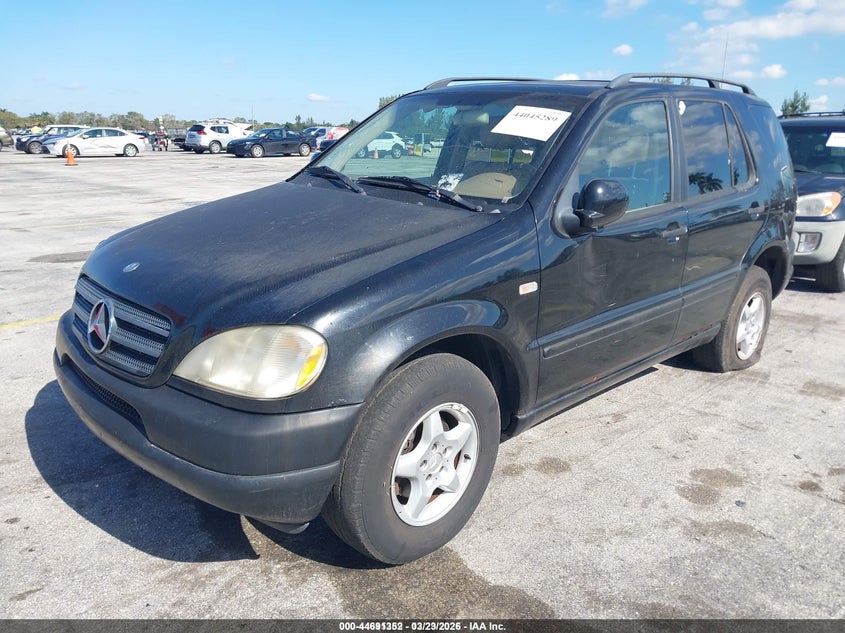2000 Mercedes-Benz Ml 320