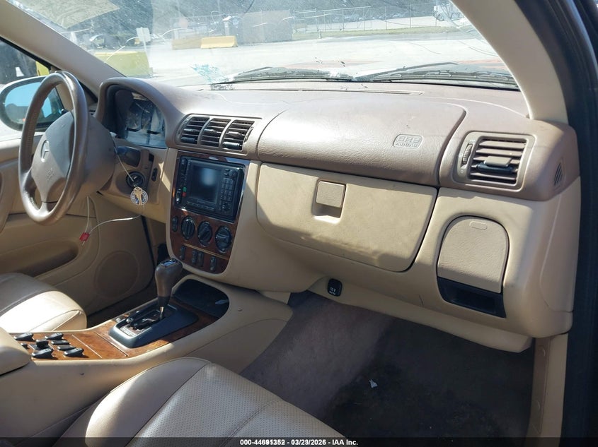 2000 Mercedes-Benz Ml 320