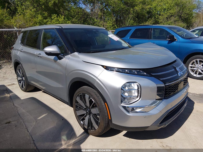 2025 Mitsubishi Outlander Se 2.5 2Wd