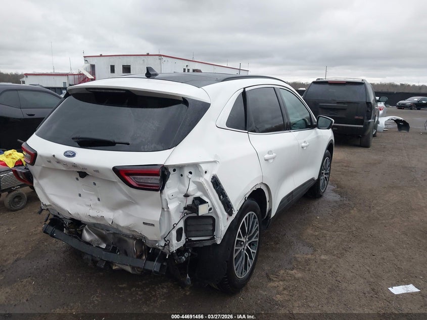 2024 Ford Escape Phev