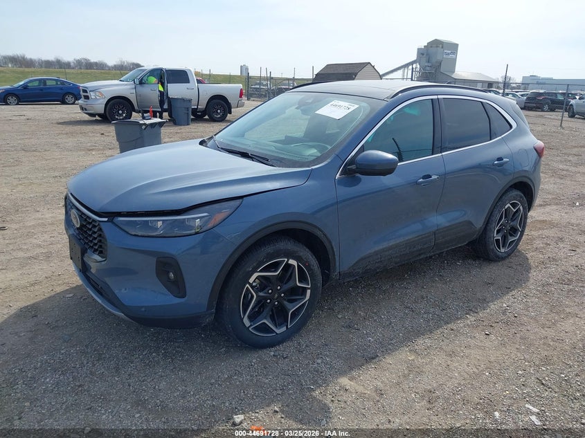 2026 Ford Escape Platinum