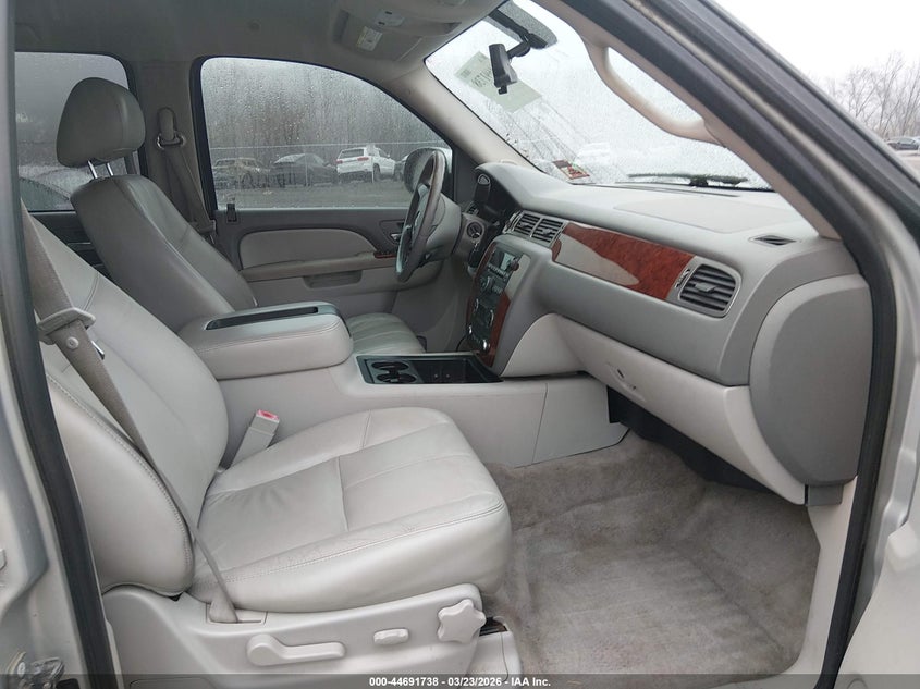 2010 Chevrolet Suburban 1500 Lt1