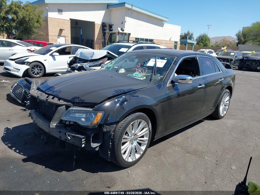 Vin: 2c3ca6ct2bh595665, lot: 45188866, chrysler 300c 20112