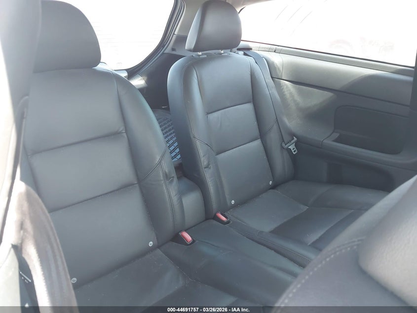 2008 Volvo C30 T5 R-Design/T5 Version 1.0/T5 Version 2.0 VIN: YV1MK672X82063915 Lot: 44691757