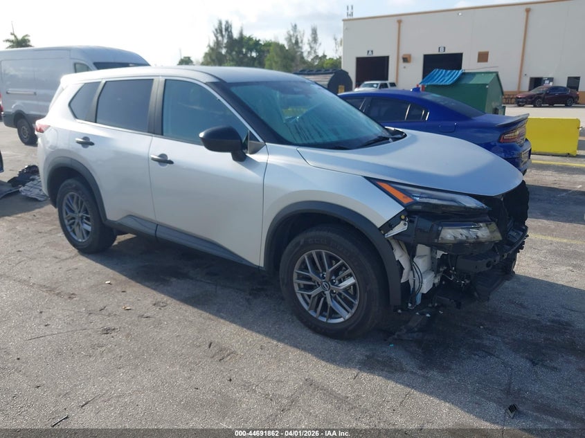 2024 NISSAN ROGUE  (VIN: 5N1BT3AB4RC746458)