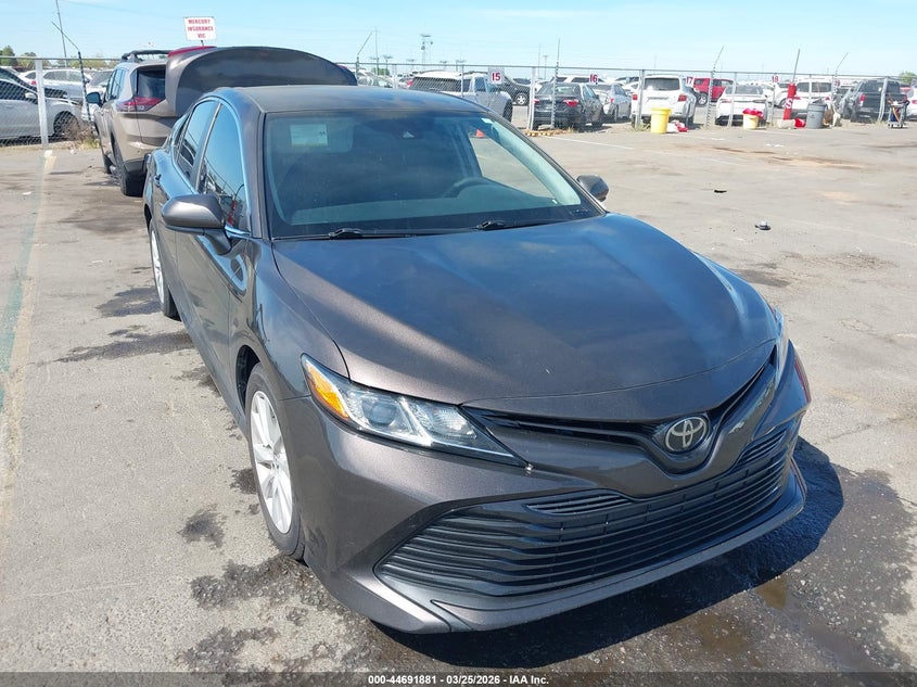 2019 Toyota Camry Le