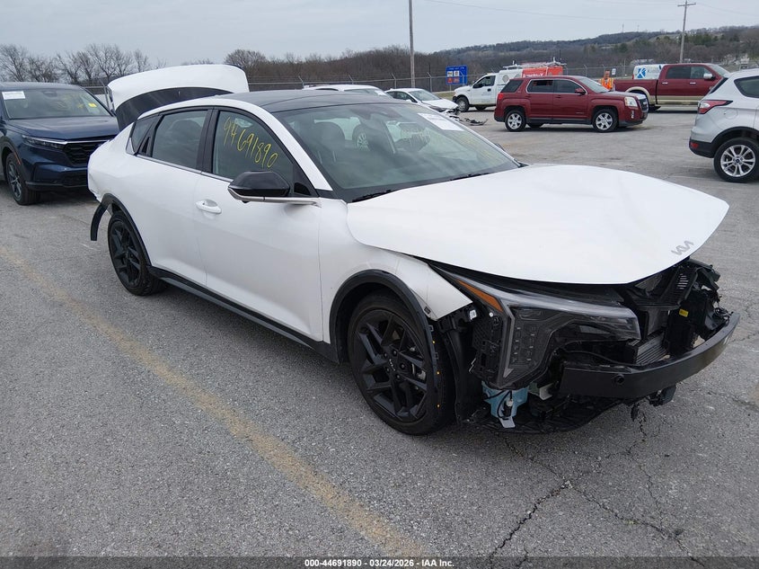 2025 KIA K4 GT-LINE TURBO