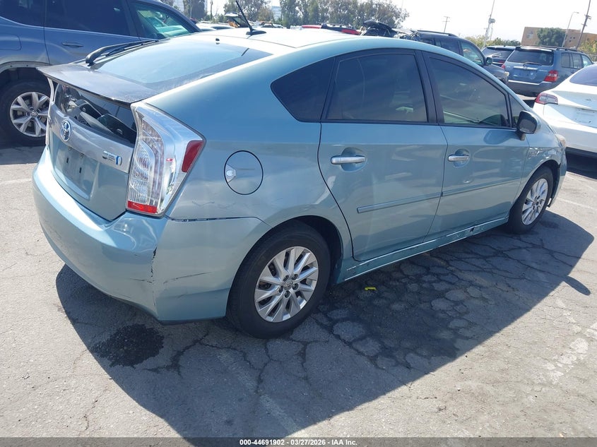 2014 Toyota Prius Plug-In
