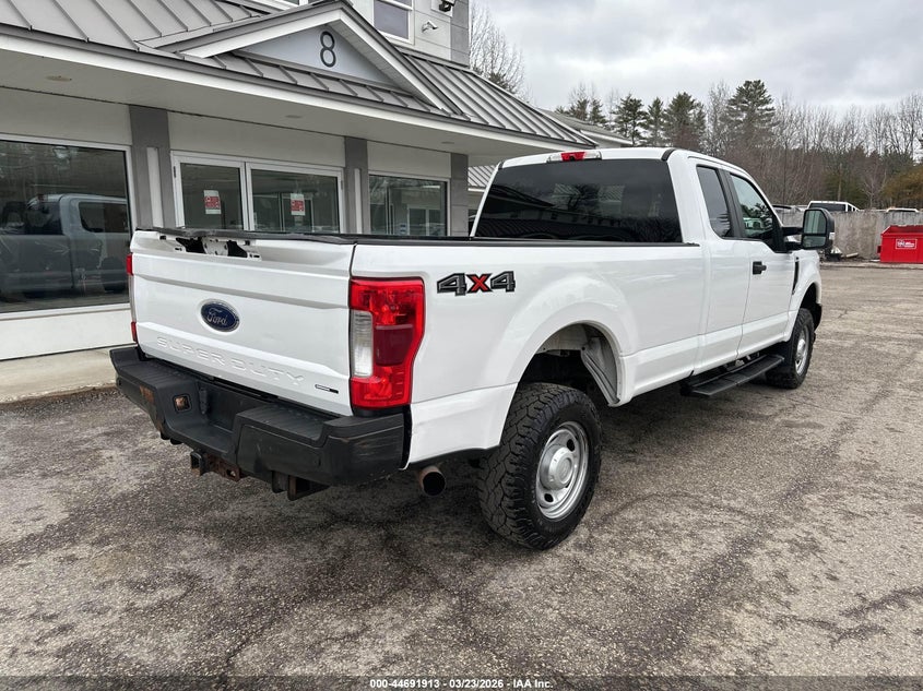 2018 Ford F-250 Xl