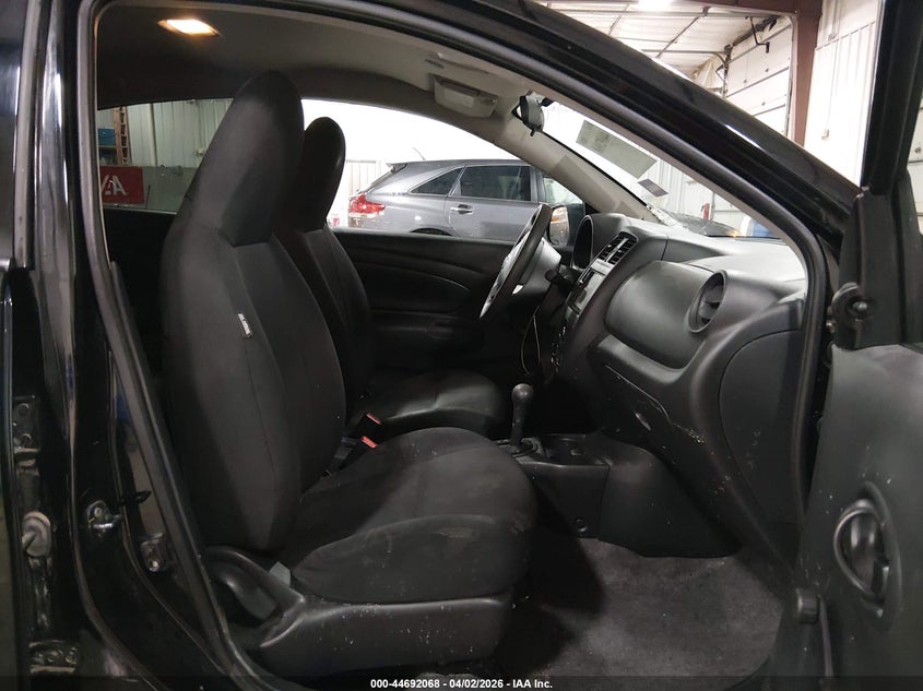 2015 Nissan Versa 1.6 S