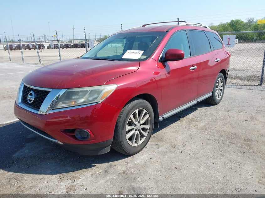 2016 Nissan Pathfinder S
