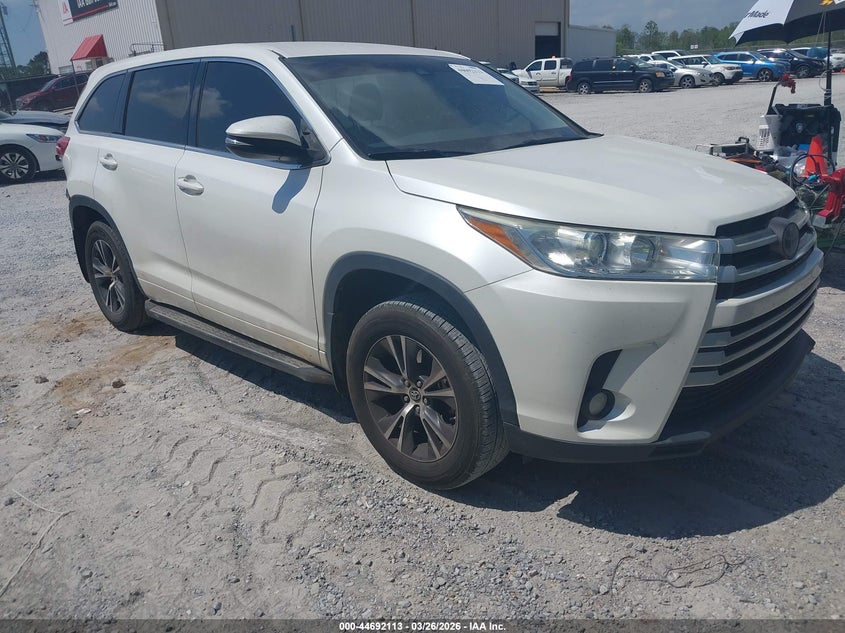 2018 Toyota Highlander Le Plus
