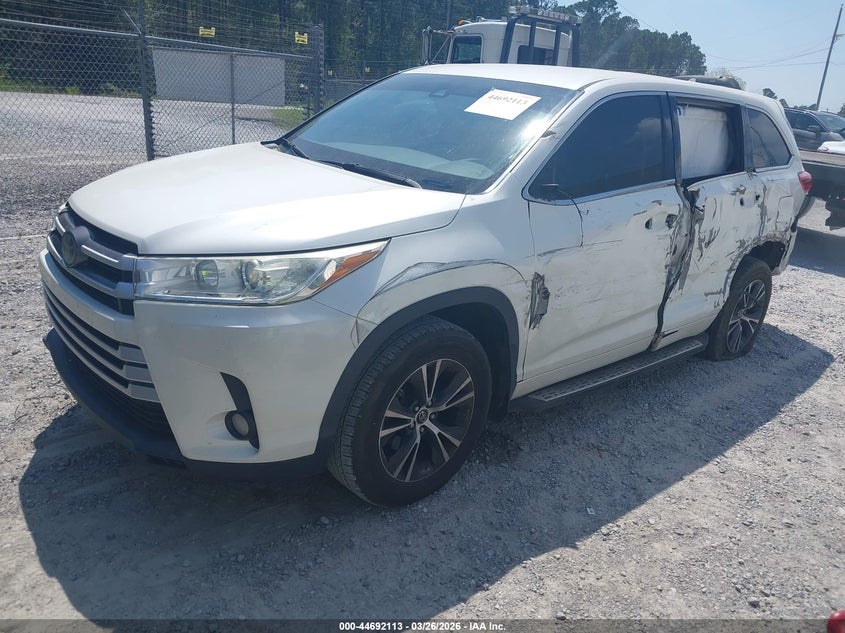 2018 Toyota Highlander Le Plus