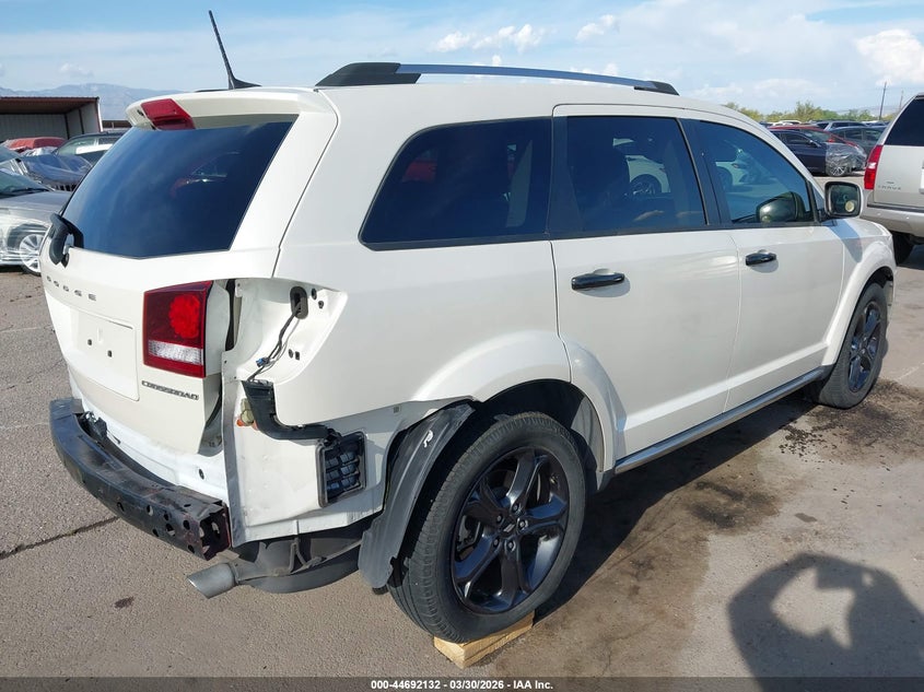 2018 Dodge Journey Crossroad