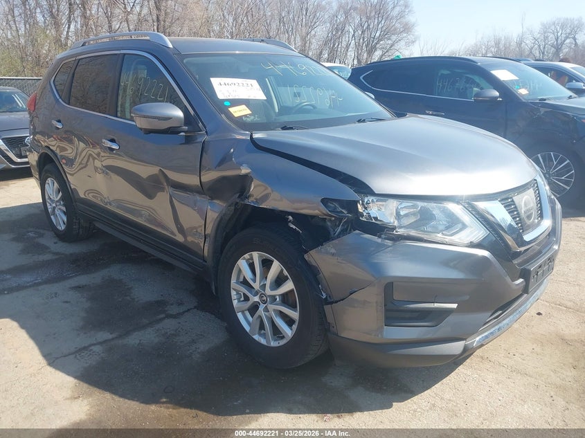 2017 NISSAN ROGUE SV