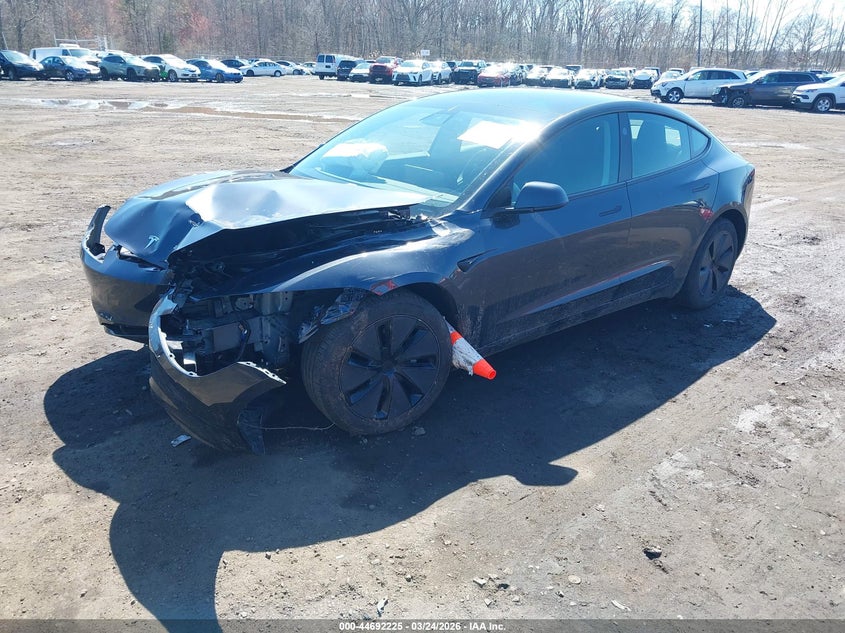 Vin: 5yj3e1eb8sf003814, lot: 45189342, tesla model 3 long range all-wheel drive 20252