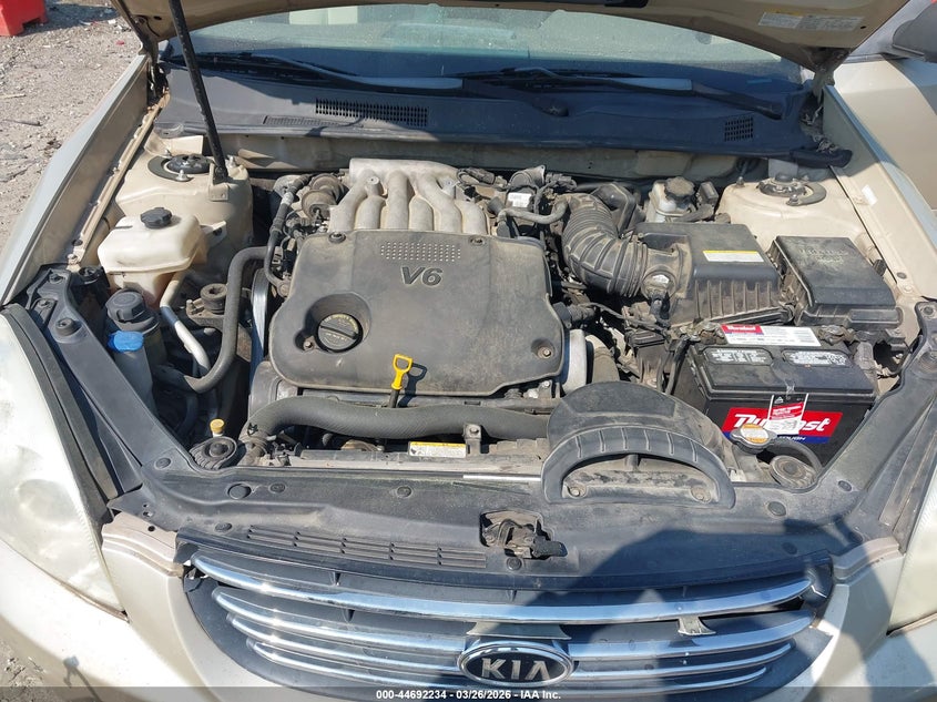 2008 Kia Optima Lx V6 VIN: KNAGE124185242460 Lot: 44692234