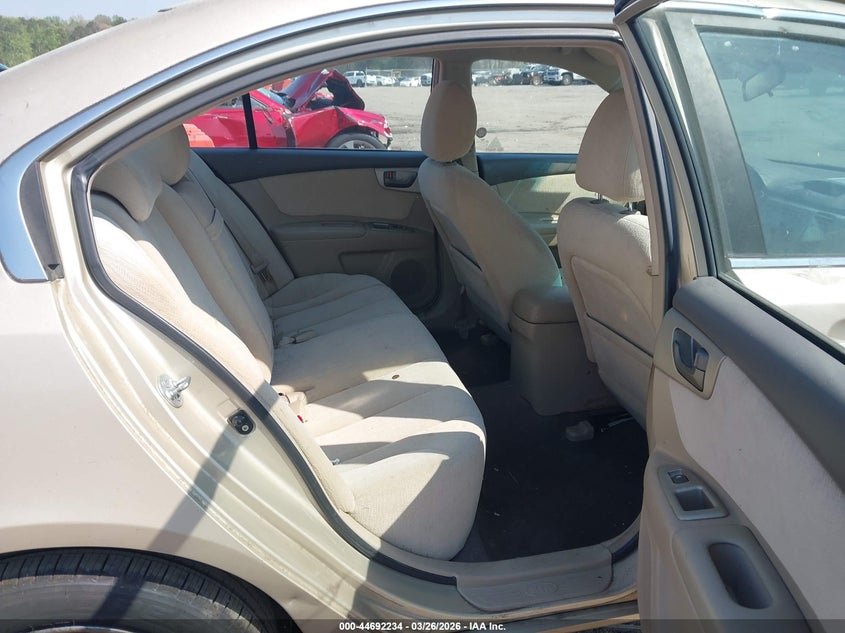 2008 Kia Optima Lx V6 VIN: KNAGE124185242460 Lot: 44692234