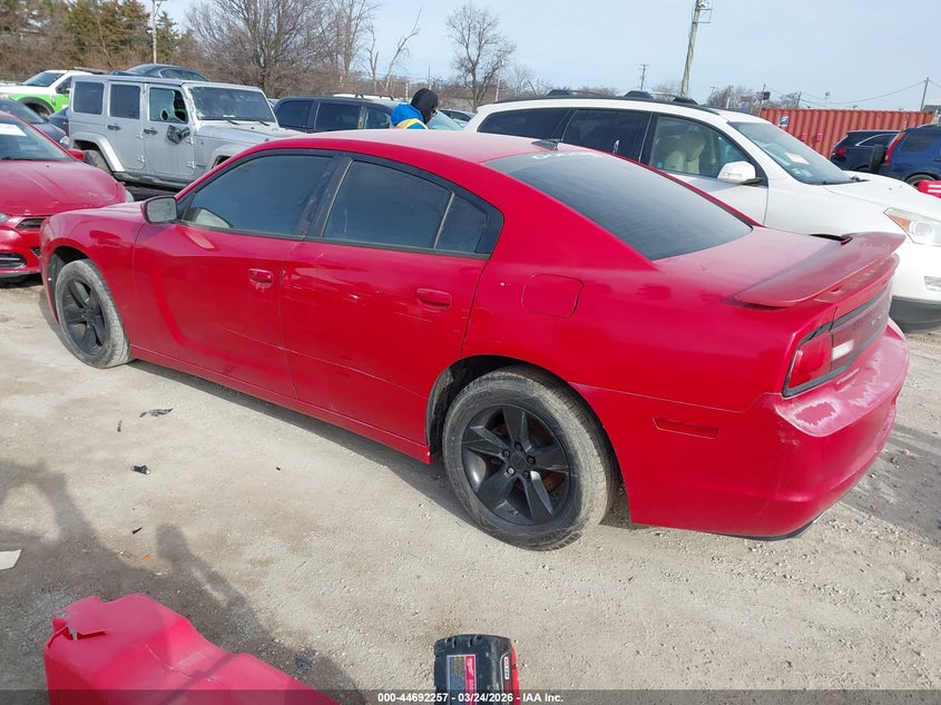 Vin: 2b3cl3cgxbh503520, lot: 45189374, dodge charger 20113