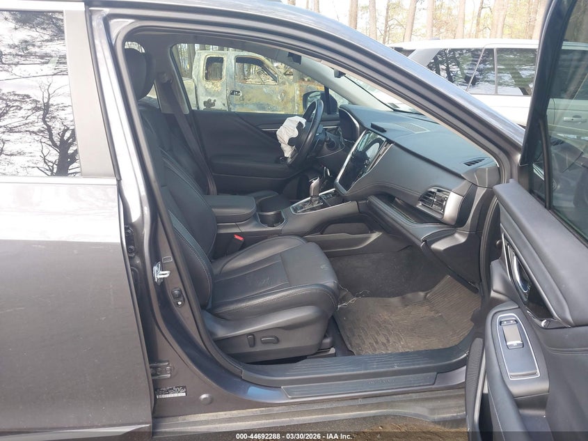 2022 Subaru Outback Limited Xt